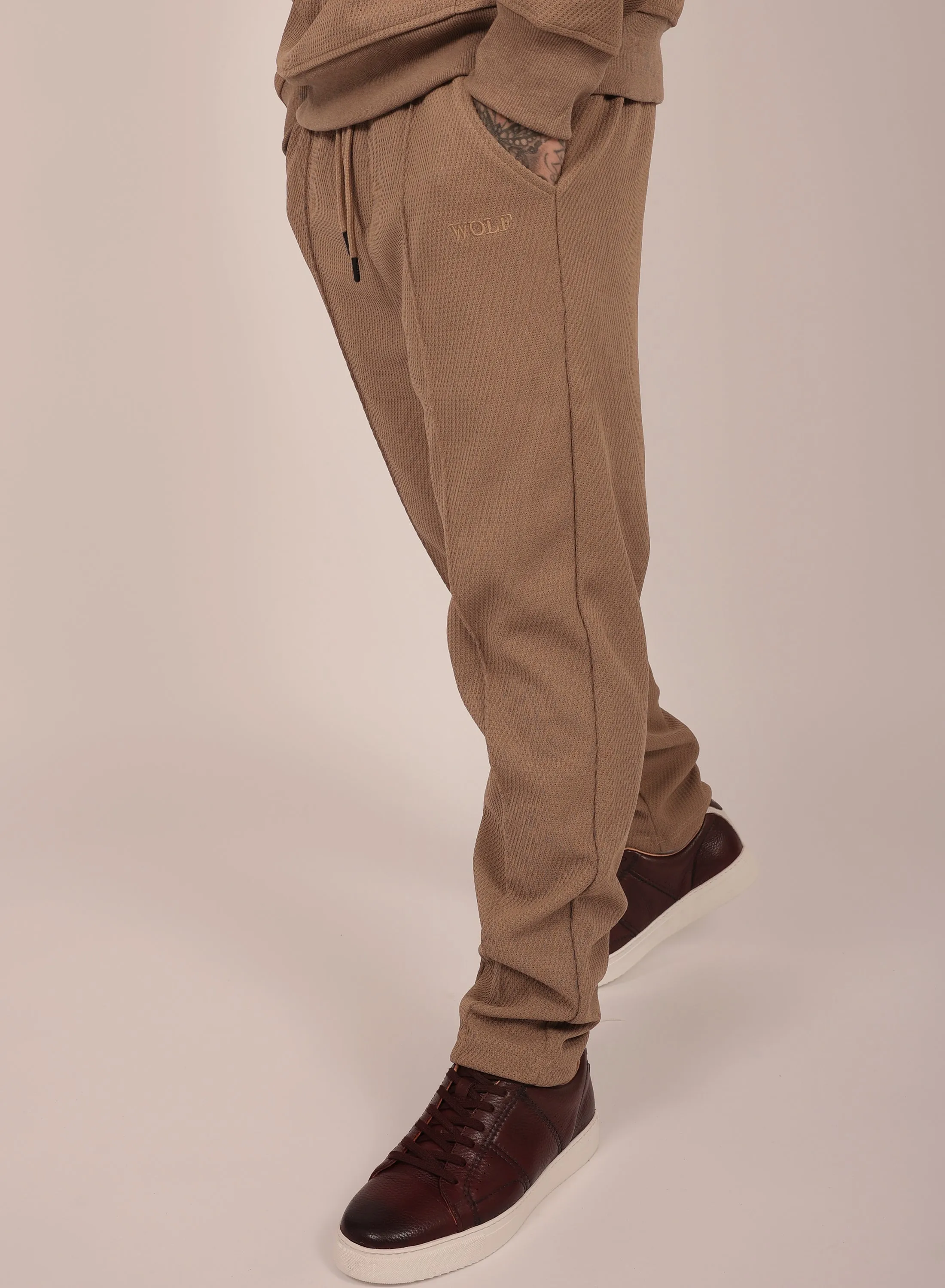 Airy Tracksuit Set in Mocha