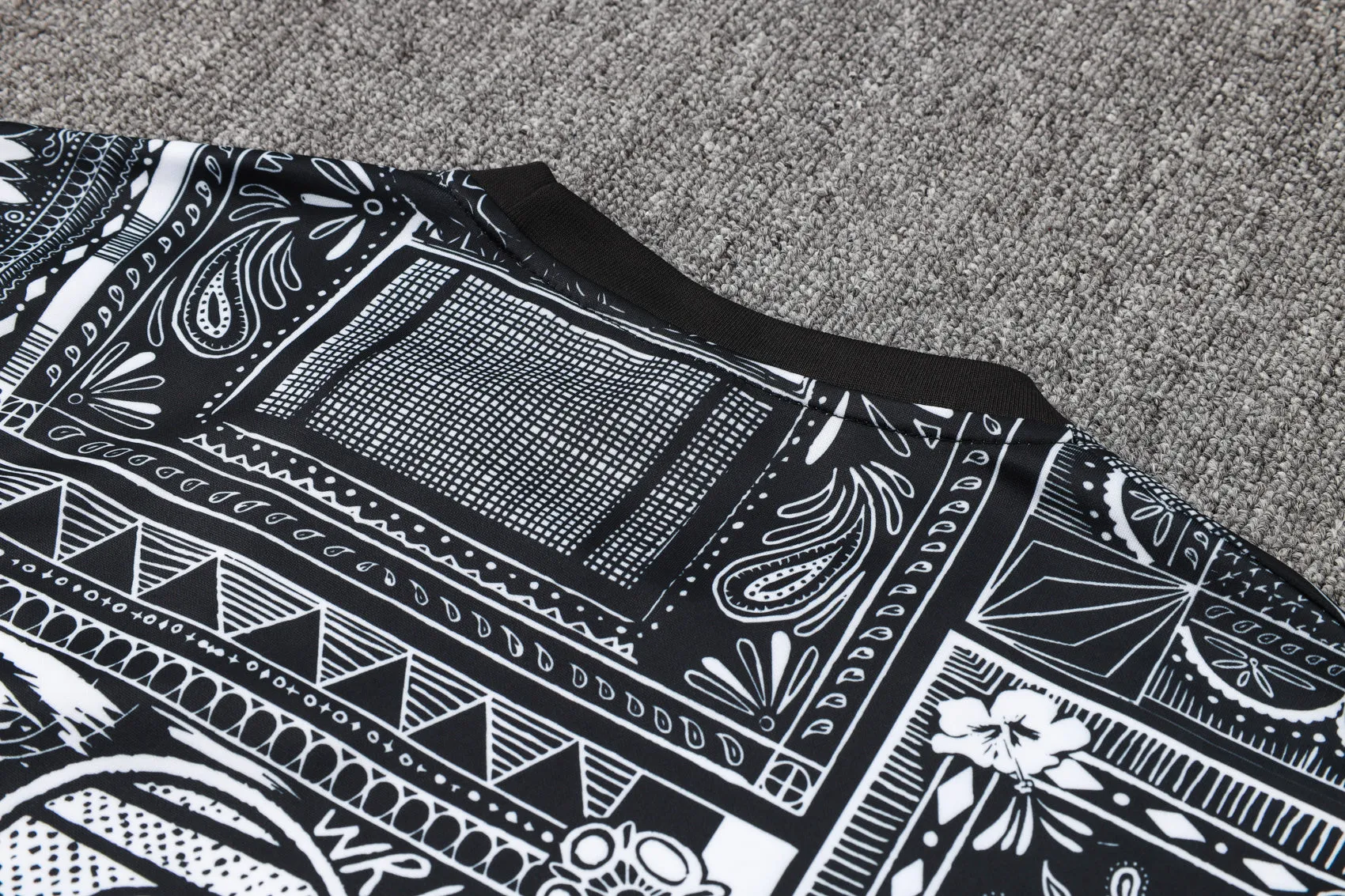 Arsenal “Mosaic Mastery” Tracksuit