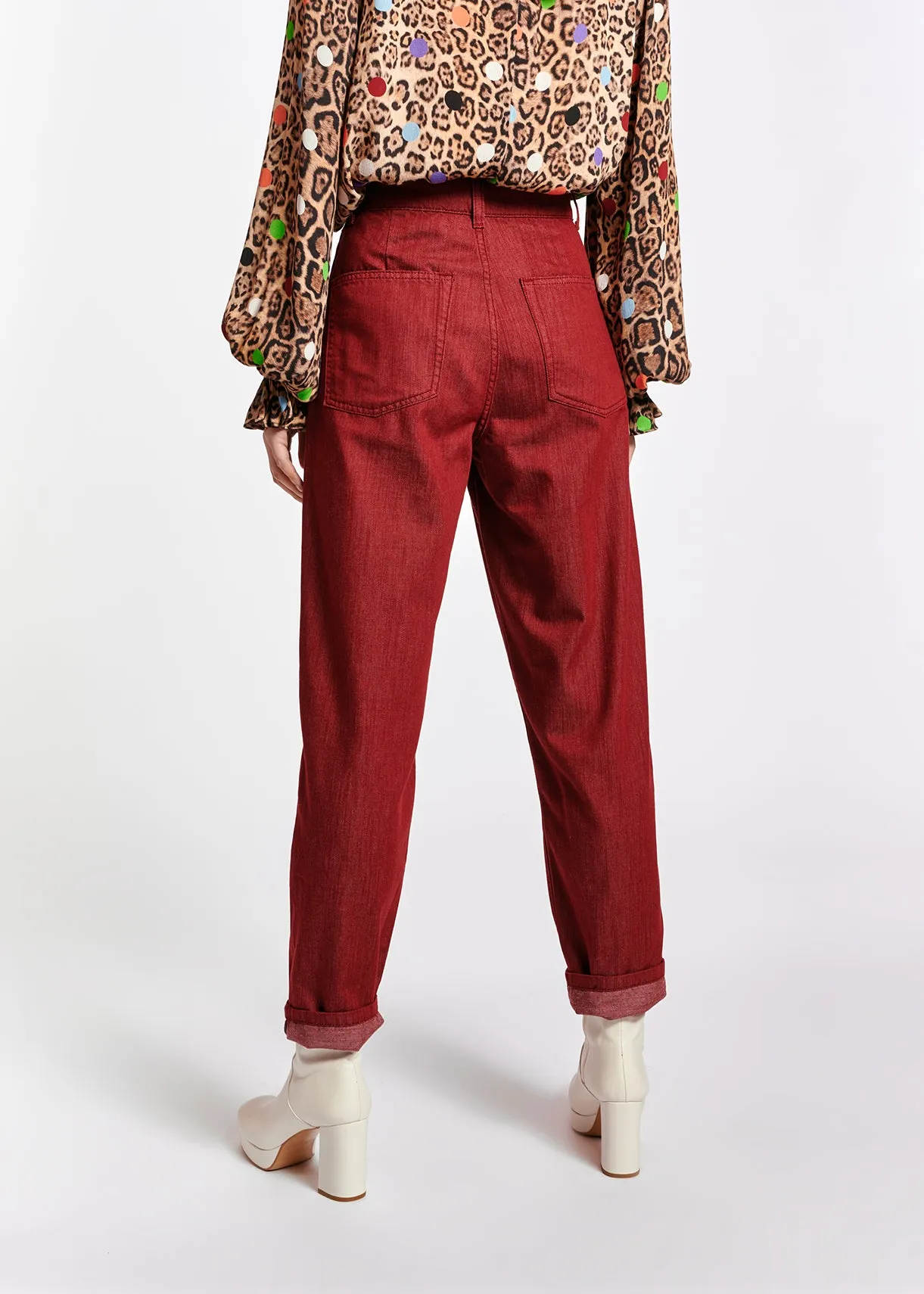 Burgundy loose-fit denim pants