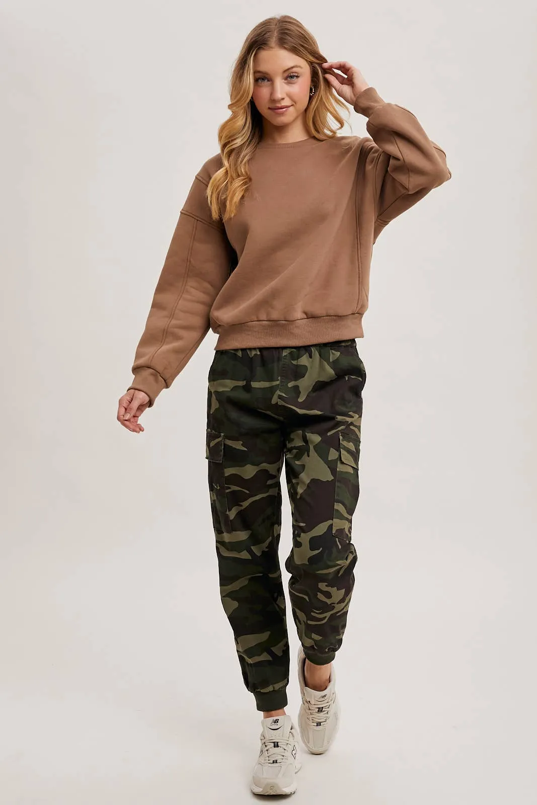 CAMO CARGO JOGGER PANTS