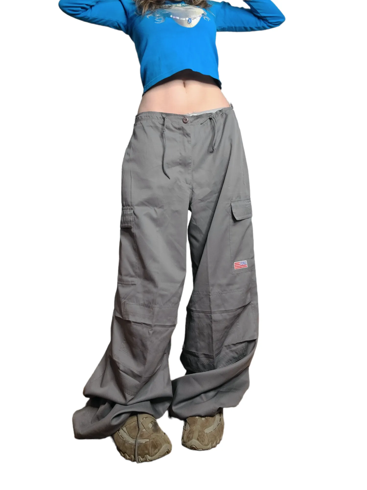 Cargo parachute gris