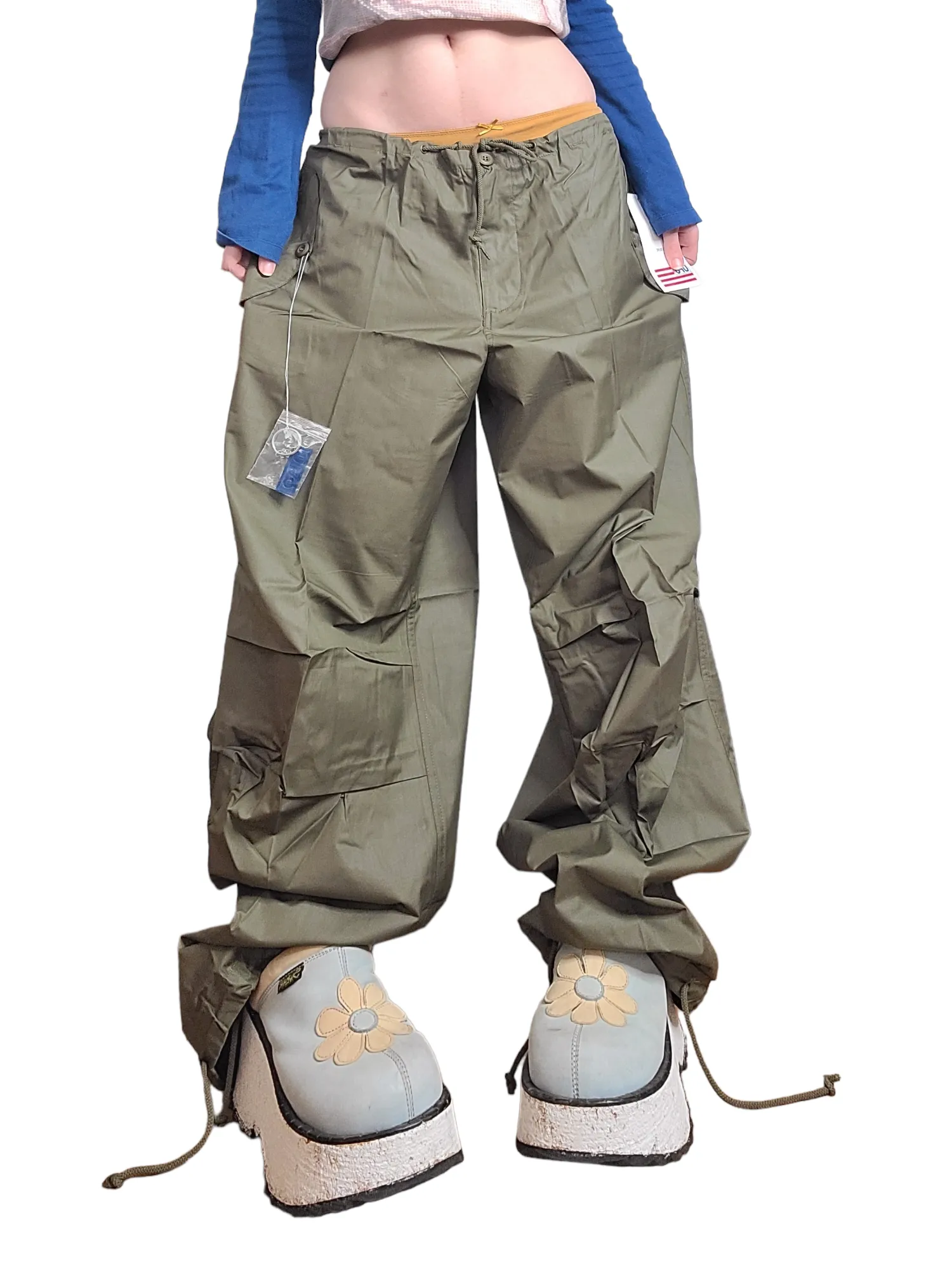 Cargo parachute kaki