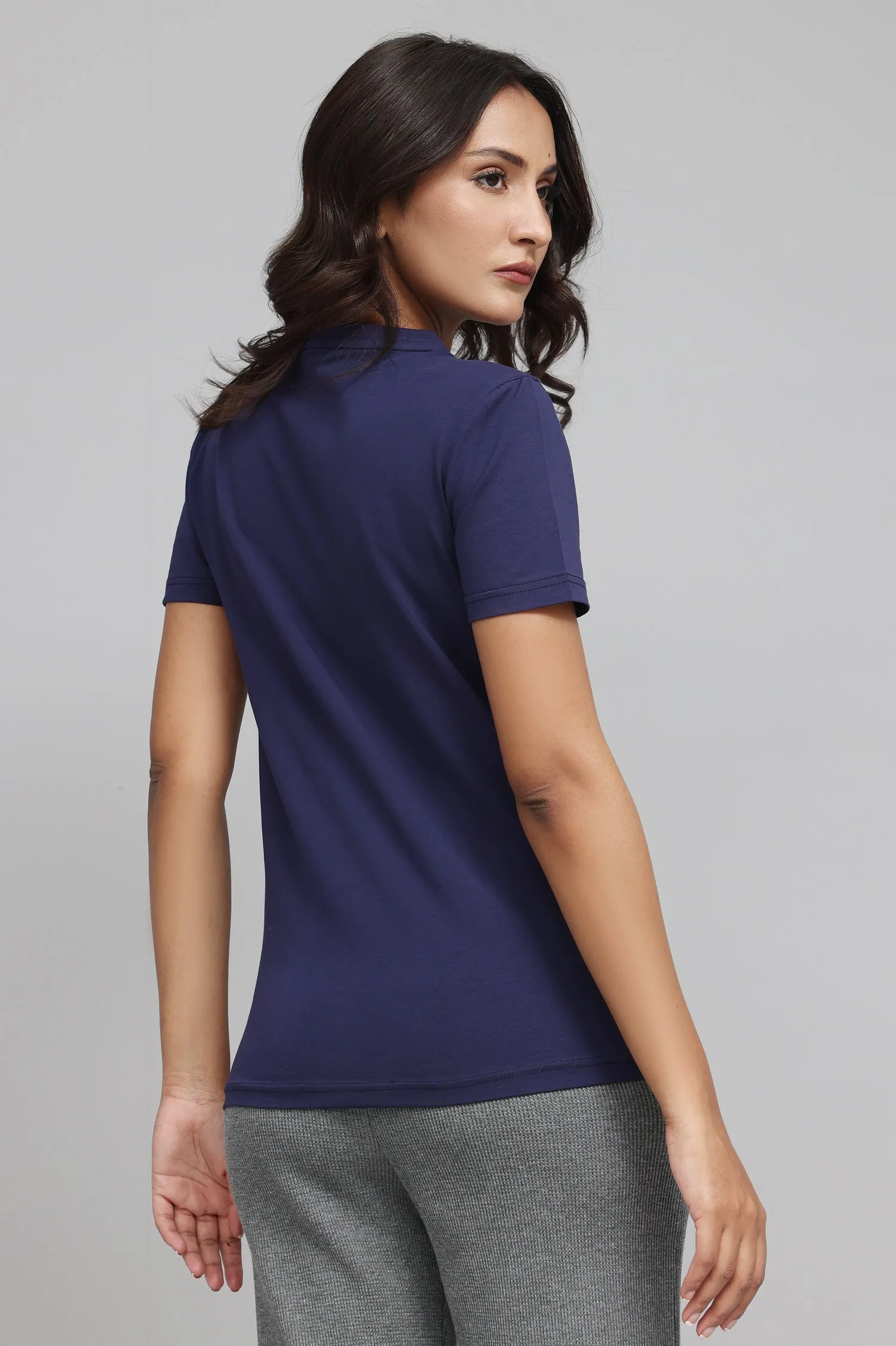 CLASSIC V-NECK TEE-NAVY
