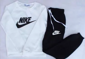 Endorsement Sports Casual Tracksuit for women