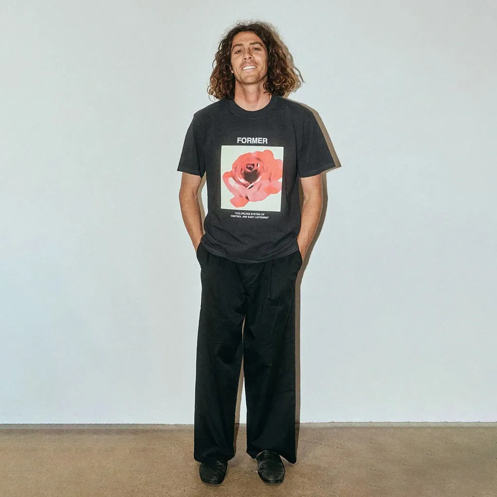FORMER ROSETTE TEE - BLACK
