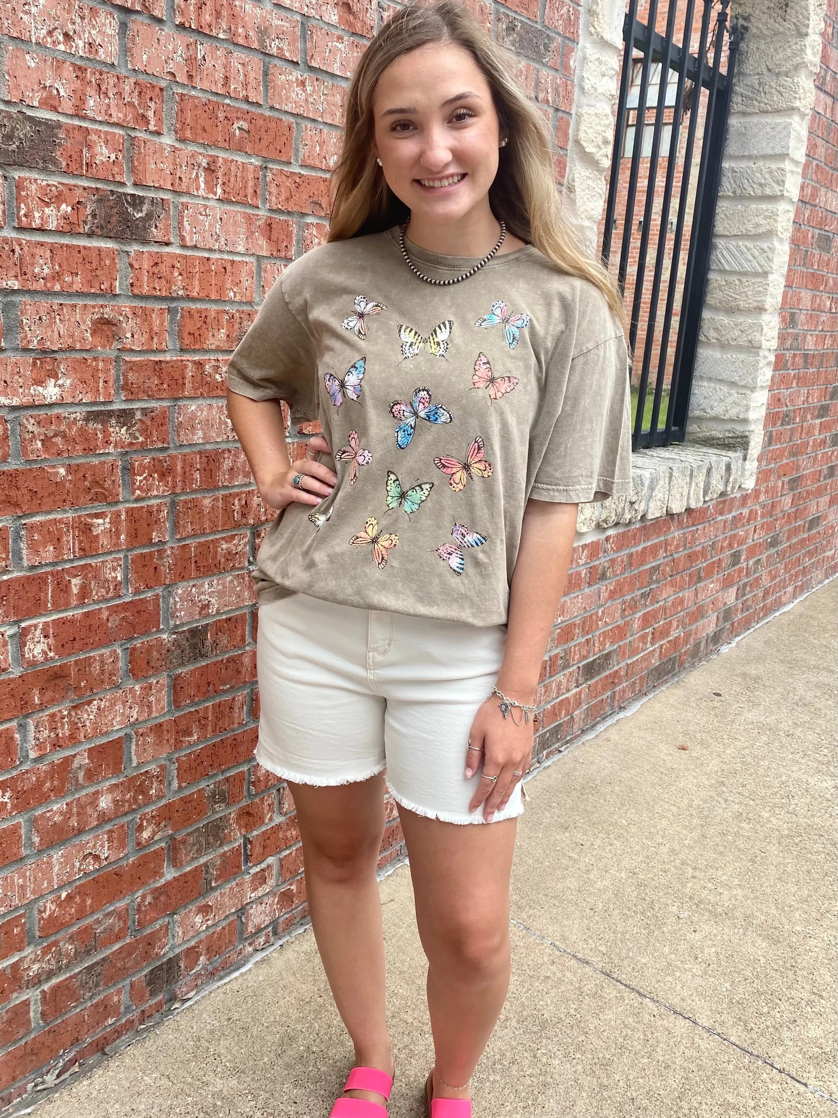 Give Me Butterflies Tee: Mocha