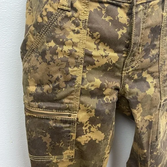 Joie Park Camo Skinny Cargo Pants Size 26 NWOT
