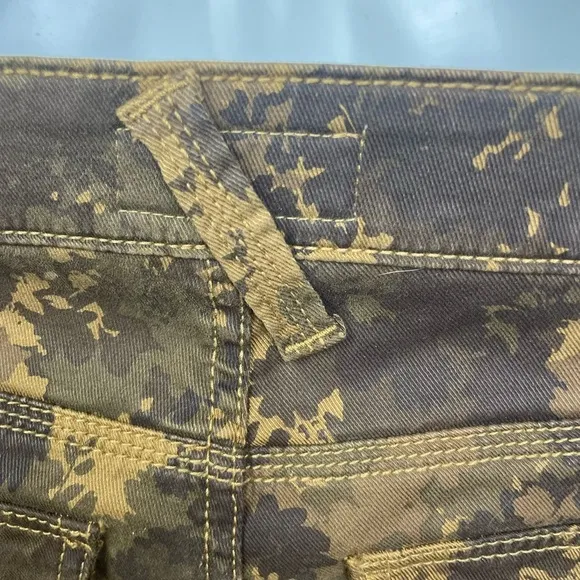 Joie Park Camo Skinny Cargo Pants Size 26 NWOT