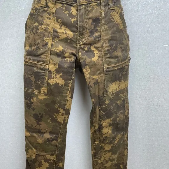 Joie Park Camo Skinny Cargo Pants Size 26 NWOT
