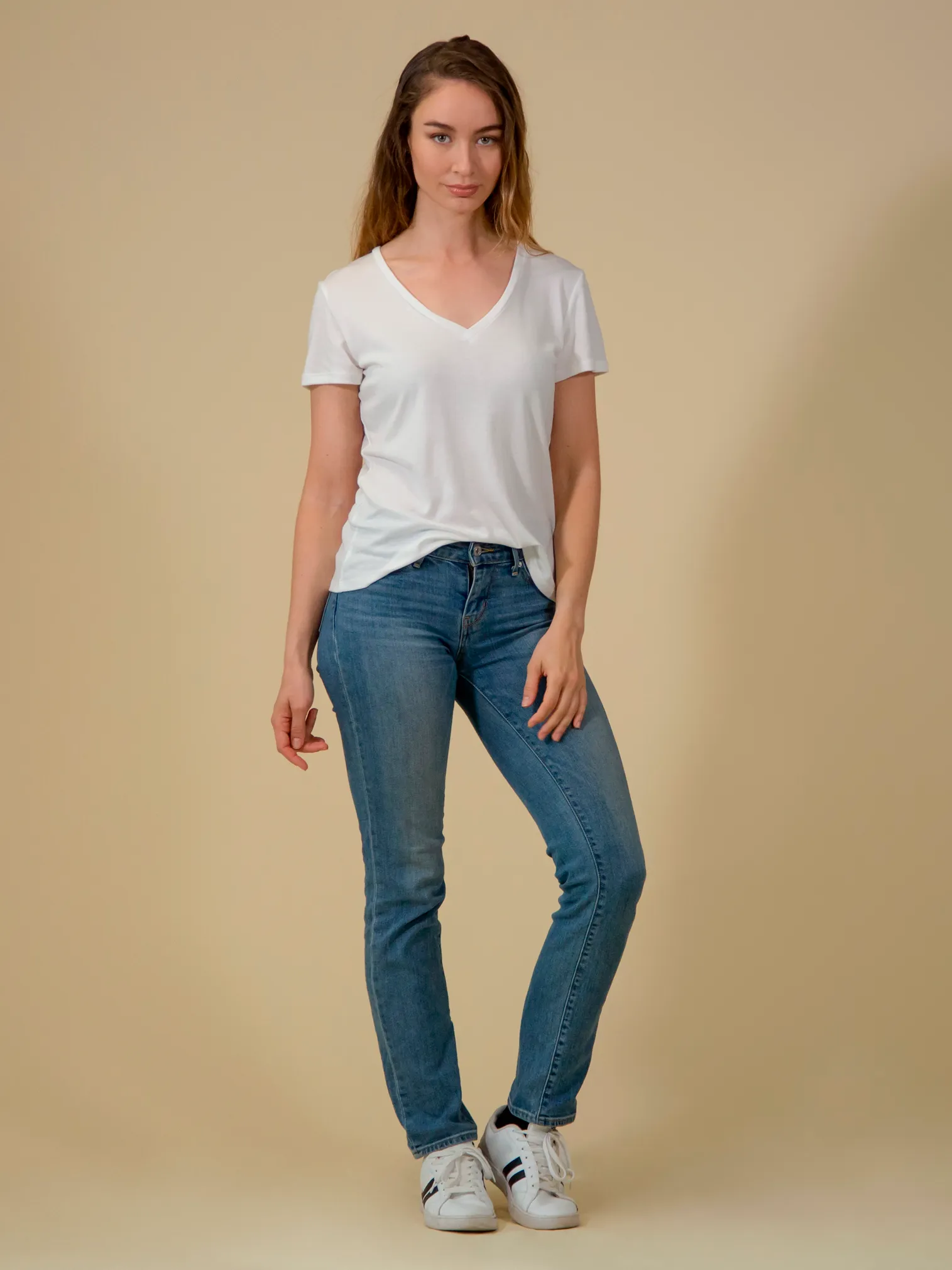 Juno V-Neck Tee