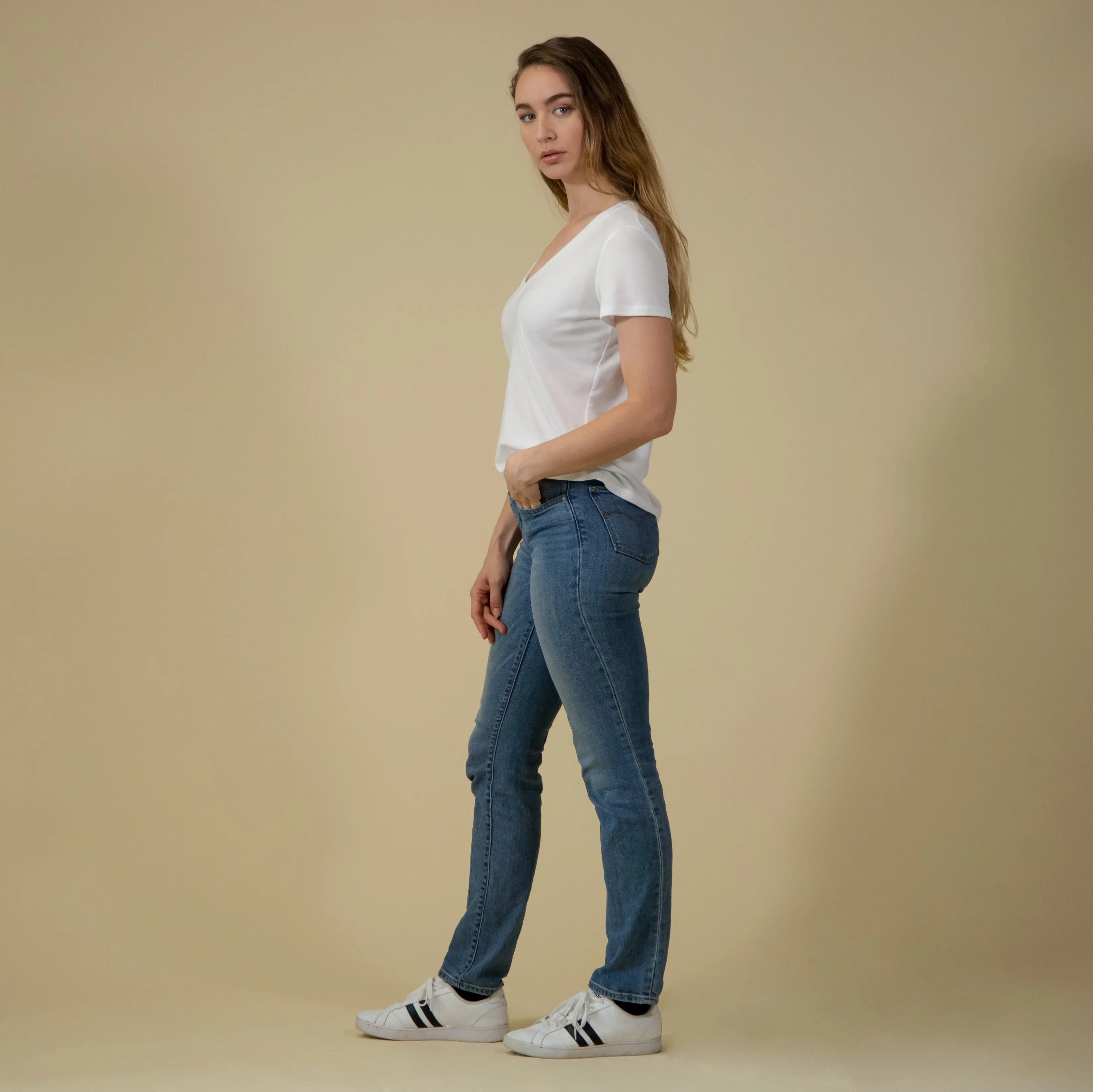 Juno V-Neck Tee