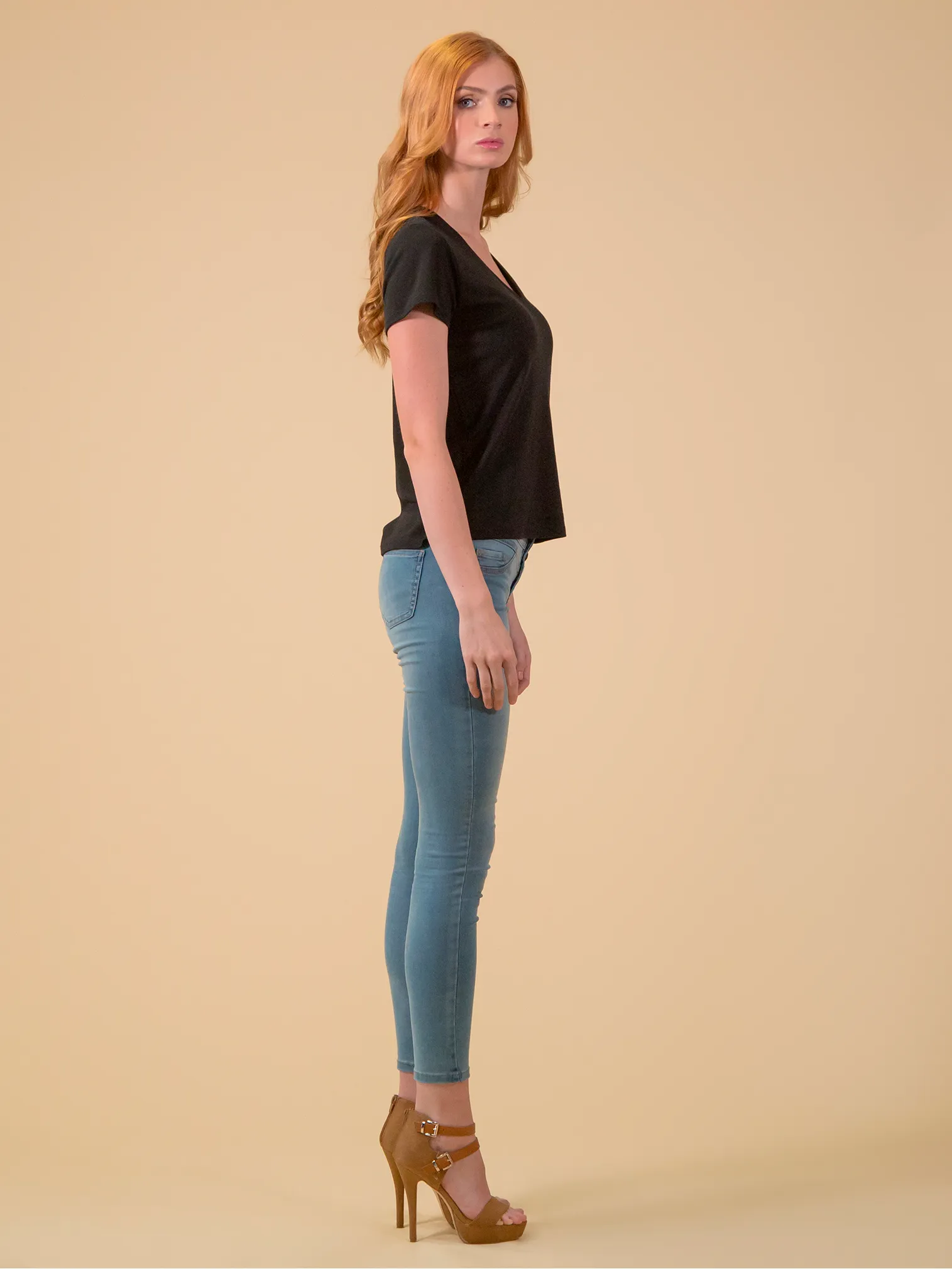 Juno V-Neck Tee
