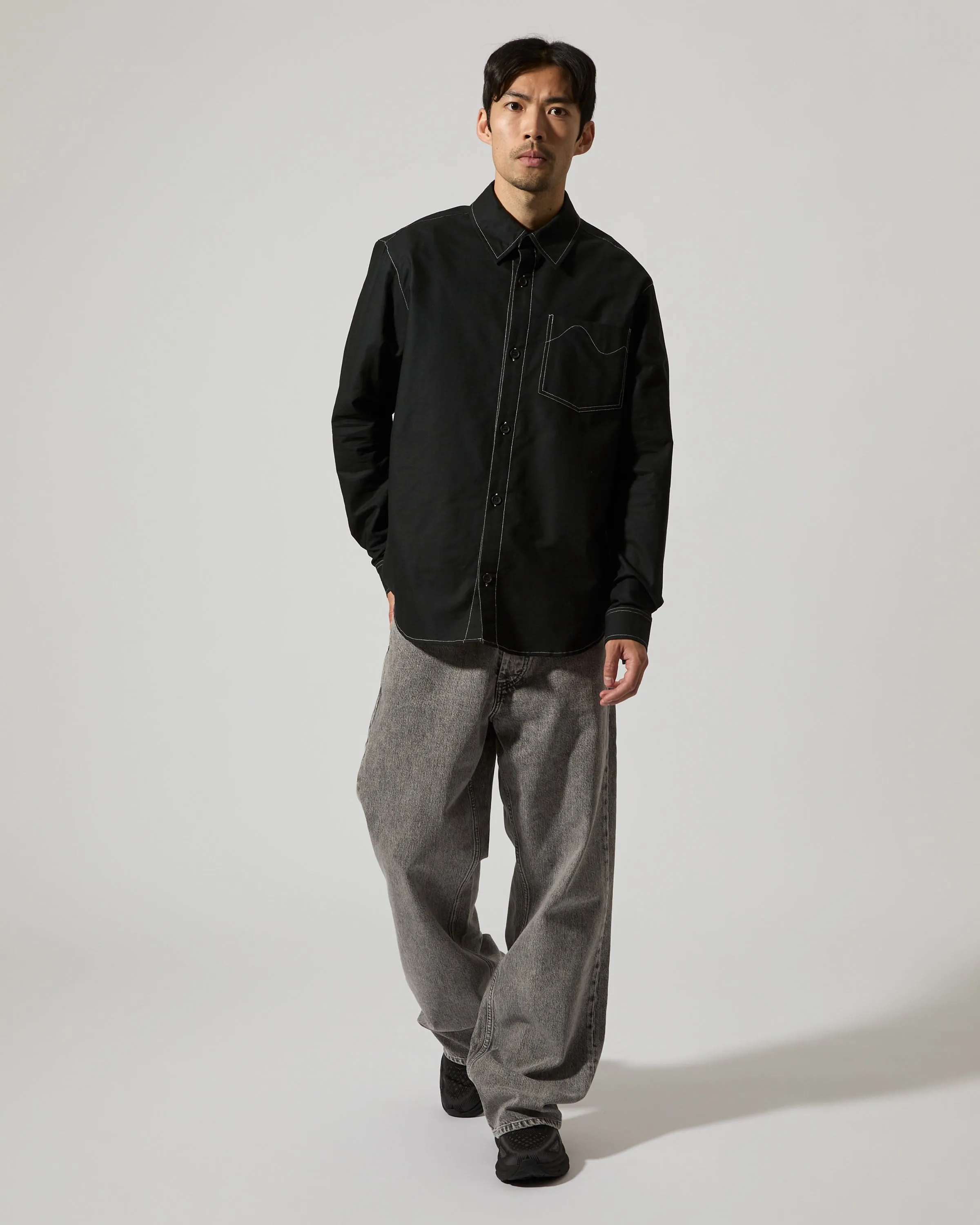 Lawrence – Black