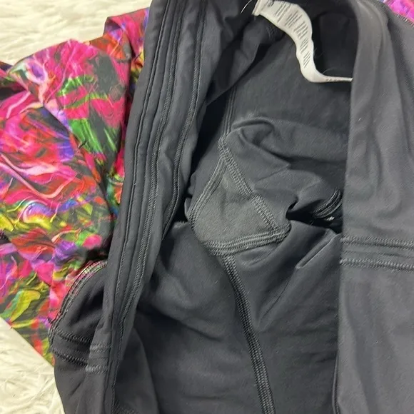Lululemon Pace Rival Mid Rise Skirt Hyper Flow Pink Multi / Black