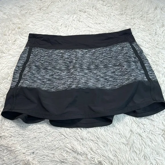 Lululemon Pace Rival Skirt II (Tall) *4-way Stretch Dramatic Static White Black