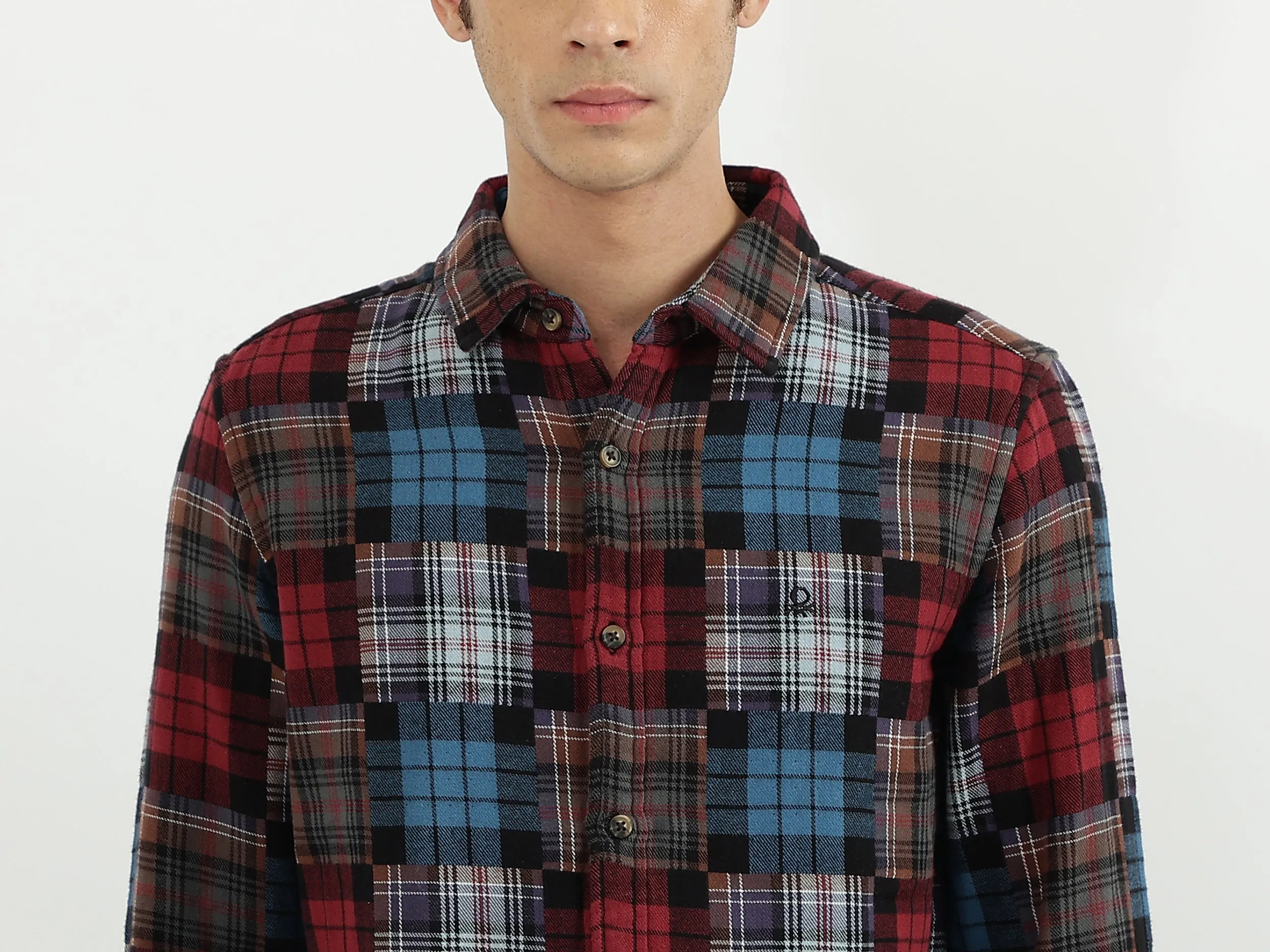 Men Check Spread Collar Shirt