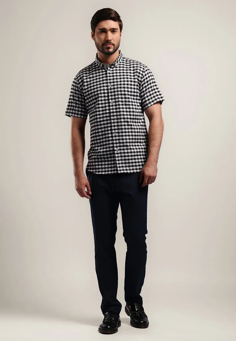 MOC Kemeja Lengan Pendek Pria IRVINE - BLACK