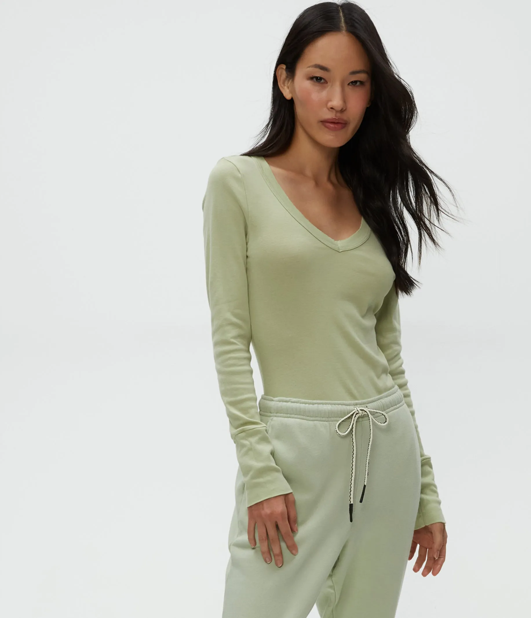 Molly V-Neck Tee