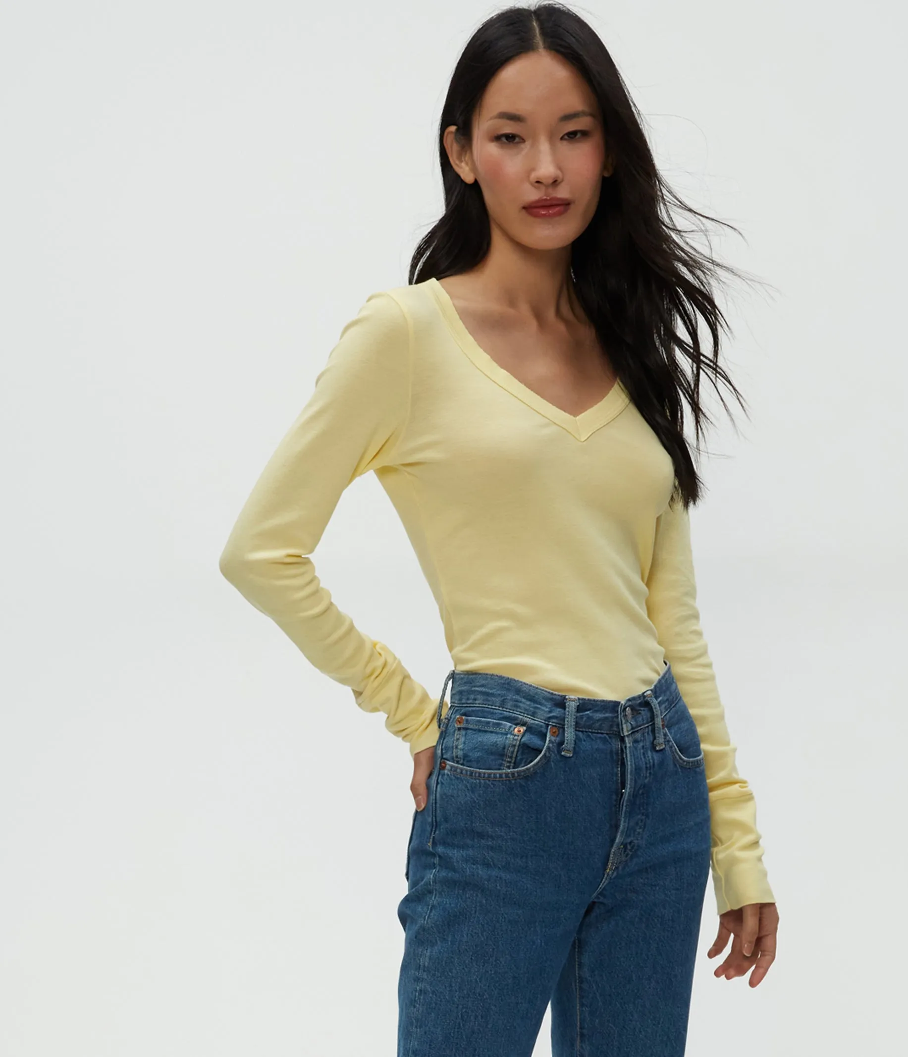 Molly V-Neck Tee