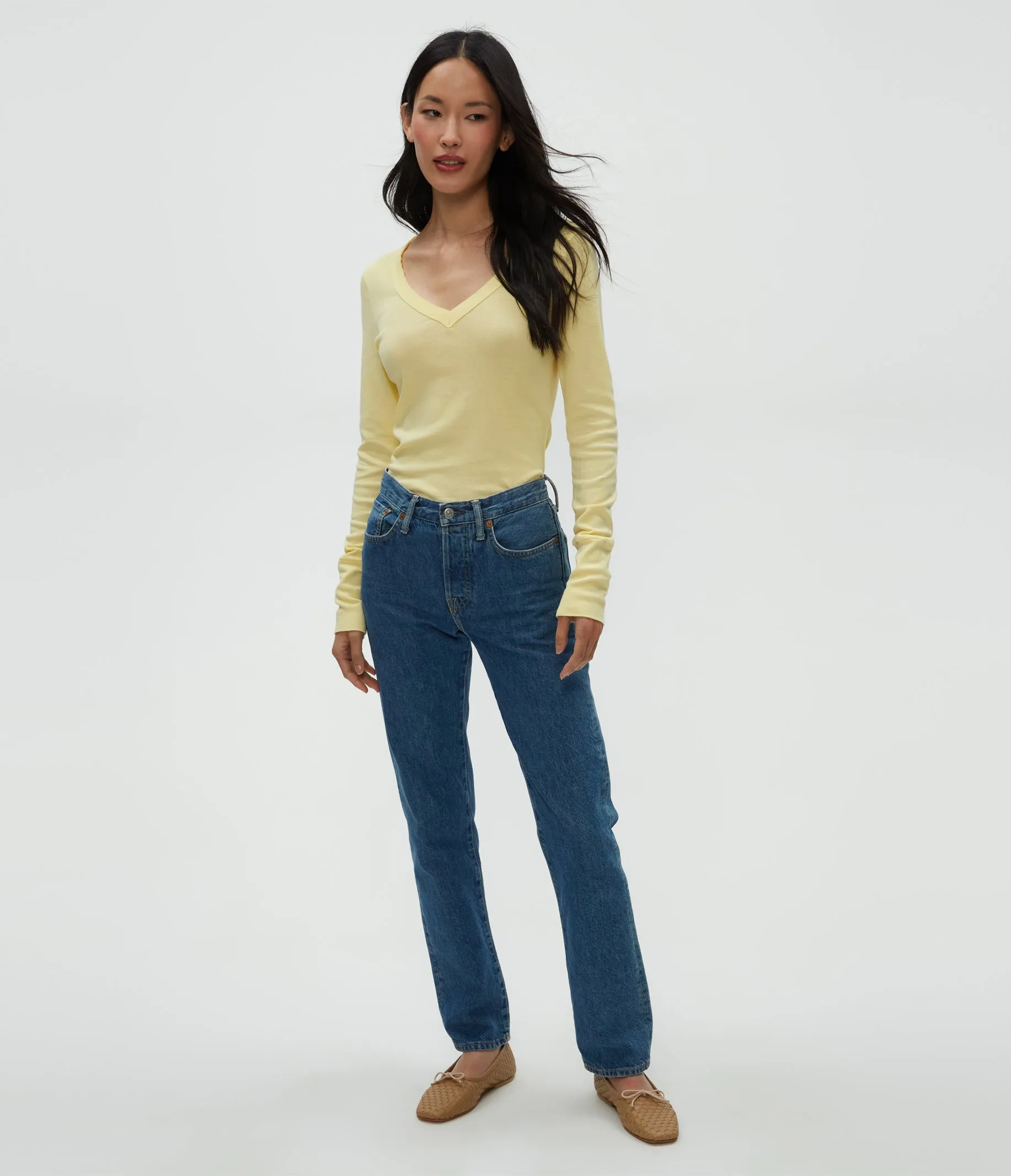 Molly V-Neck Tee