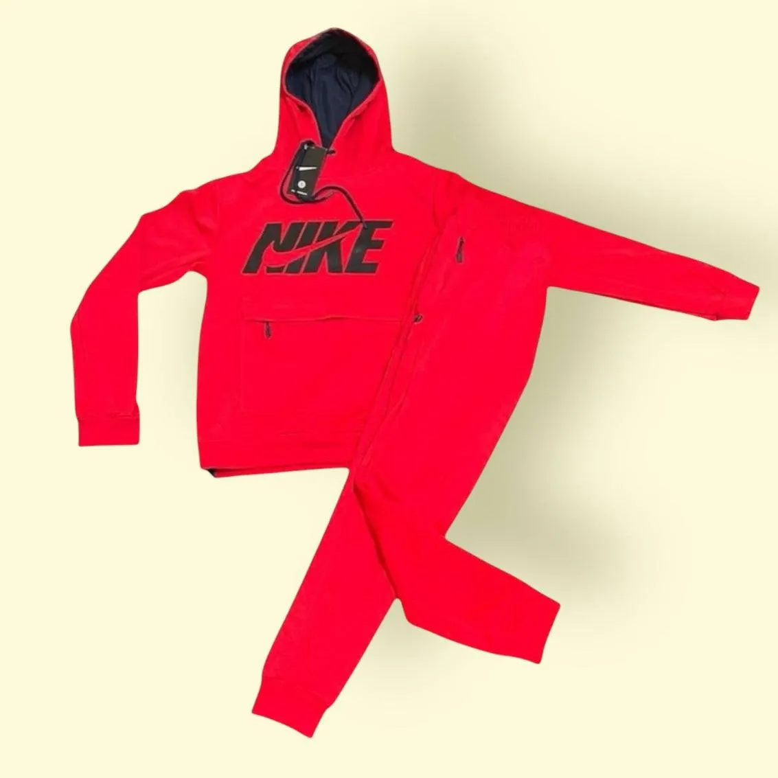 Nike Tracksuit & Air Jordan 4 Retro
