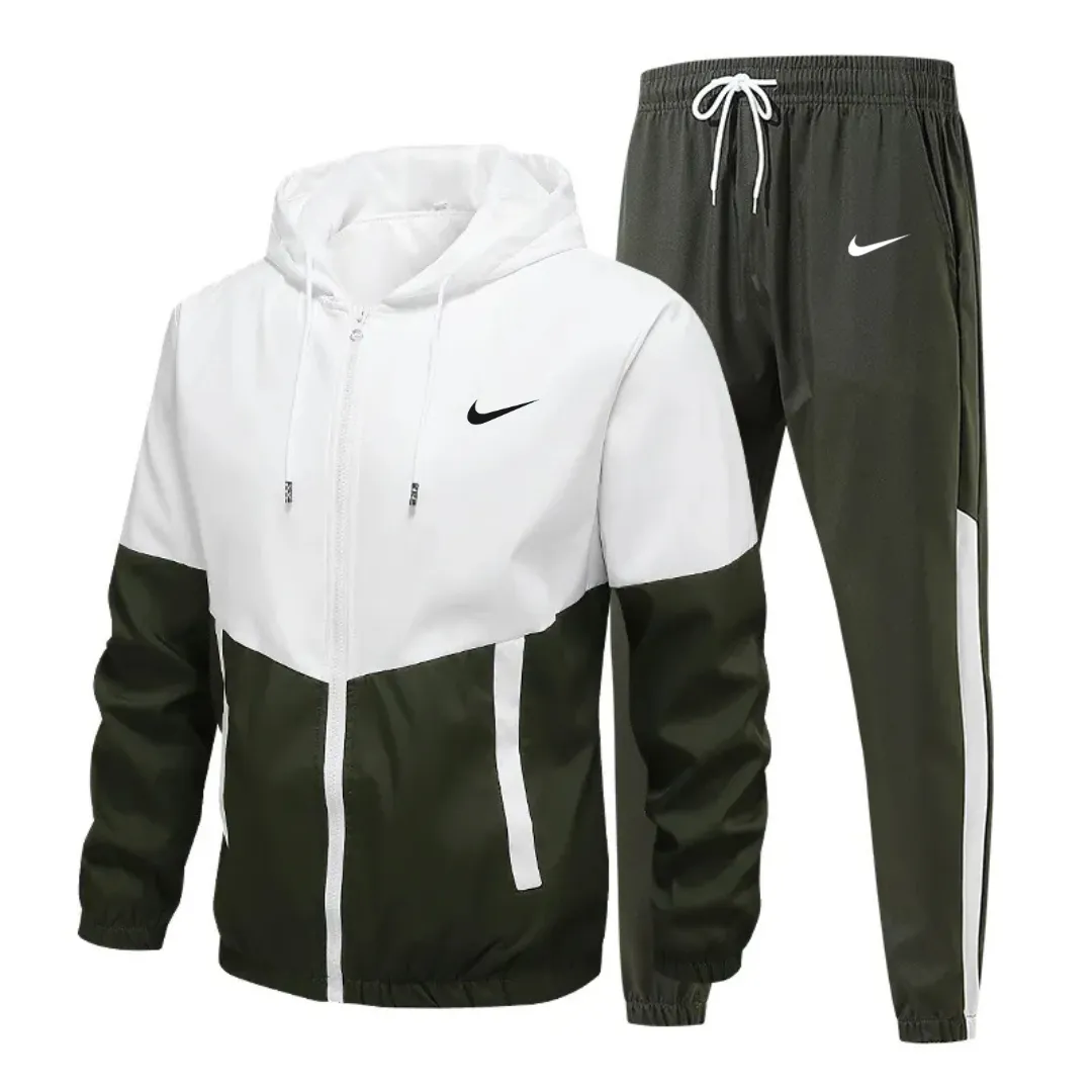 Nk™ Classic Tracksuit