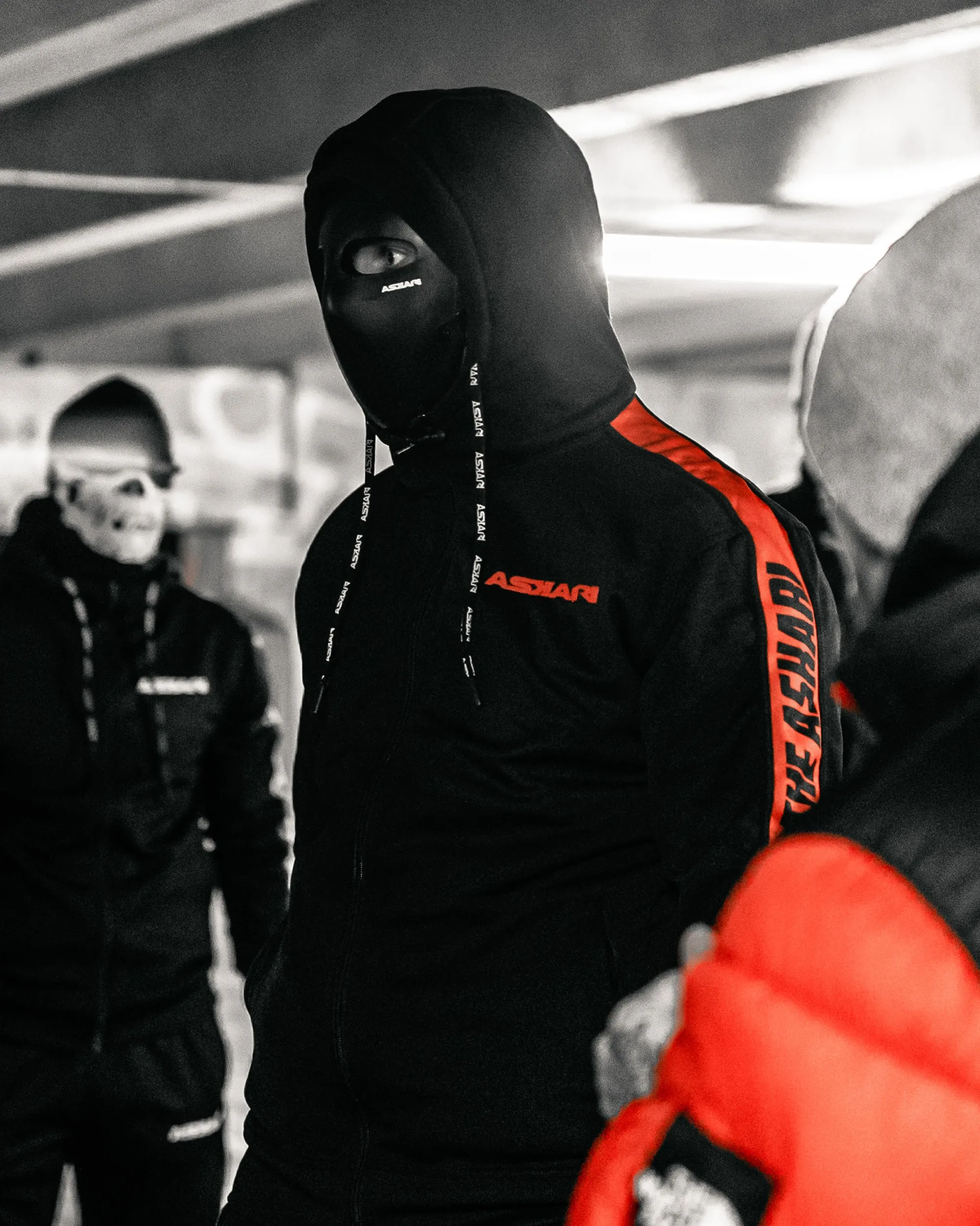 "MONSTRO" ZIP-HOODIE