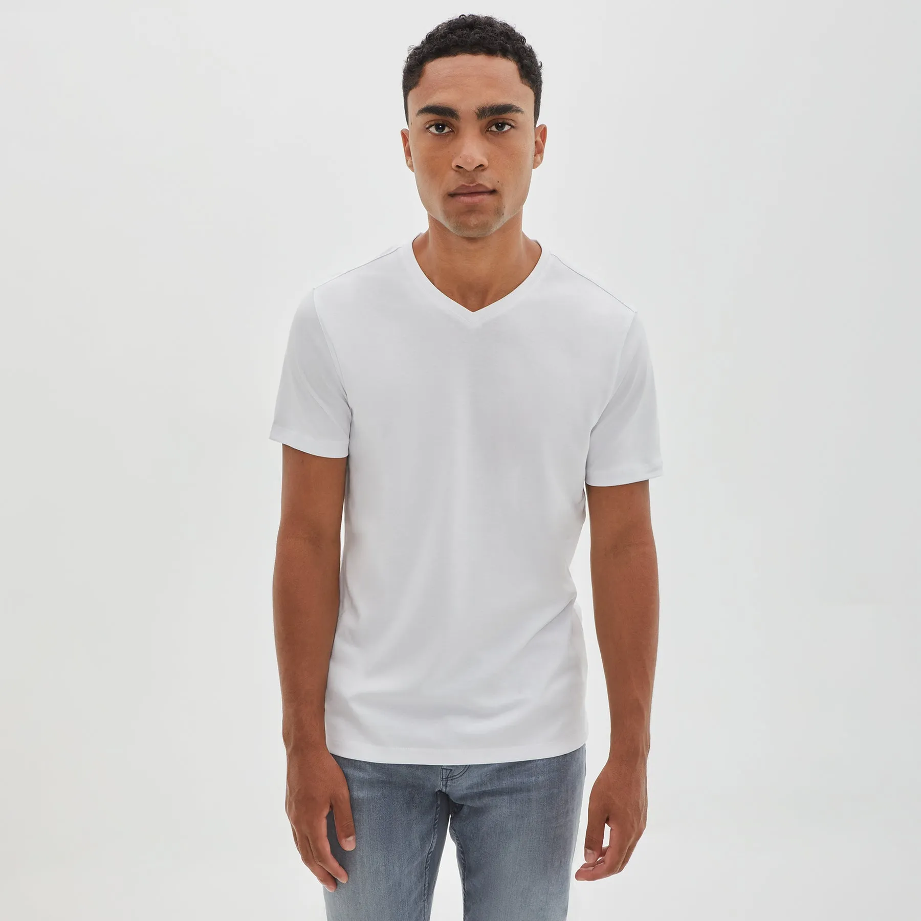 RB GEORGIA V NECK TEE