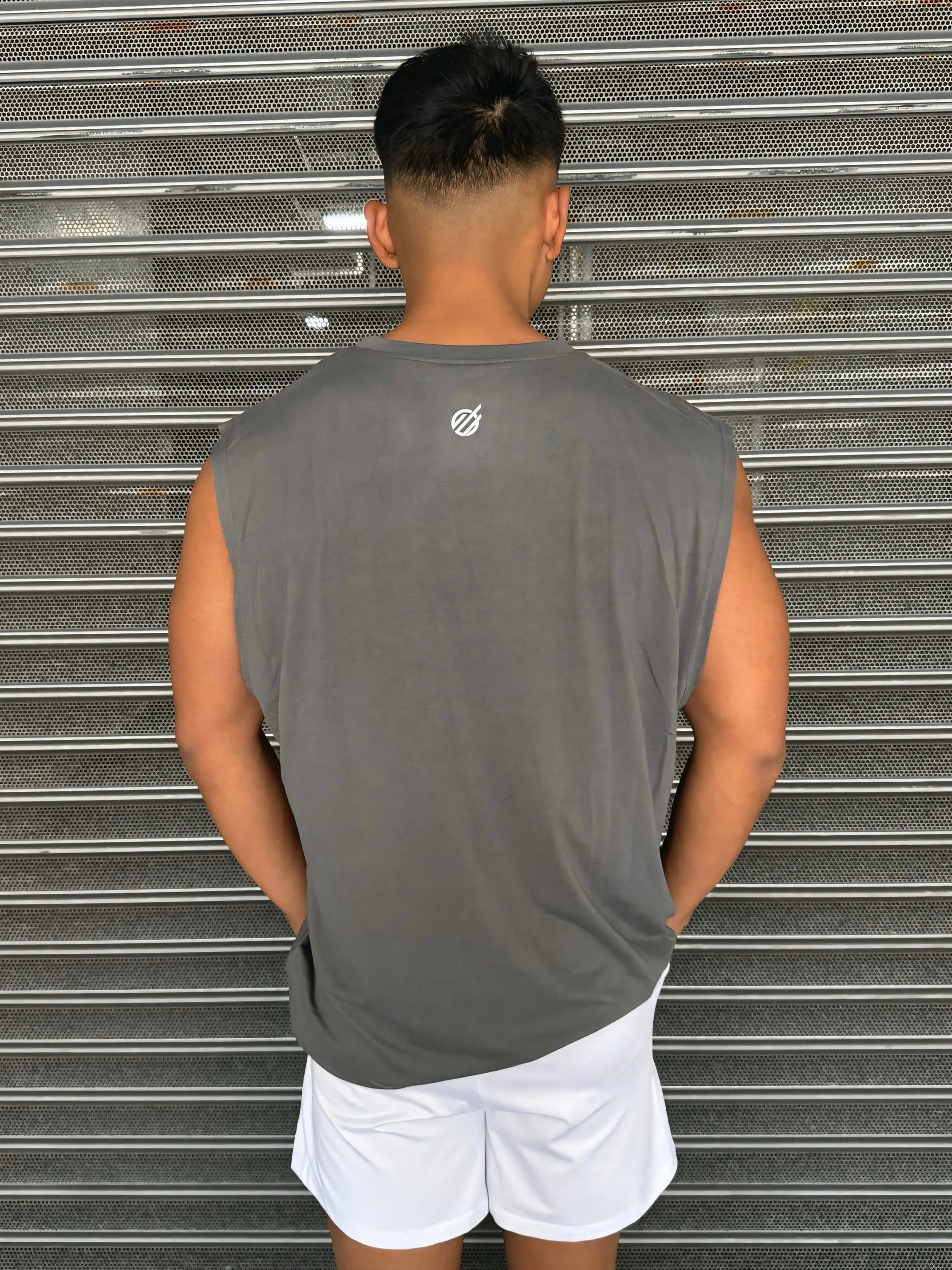 RC MUSCLE TANK in Grey