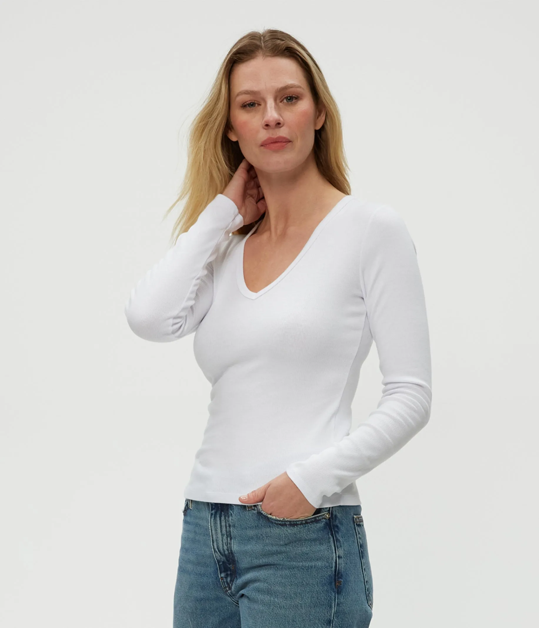 Remi V-Neck Tee