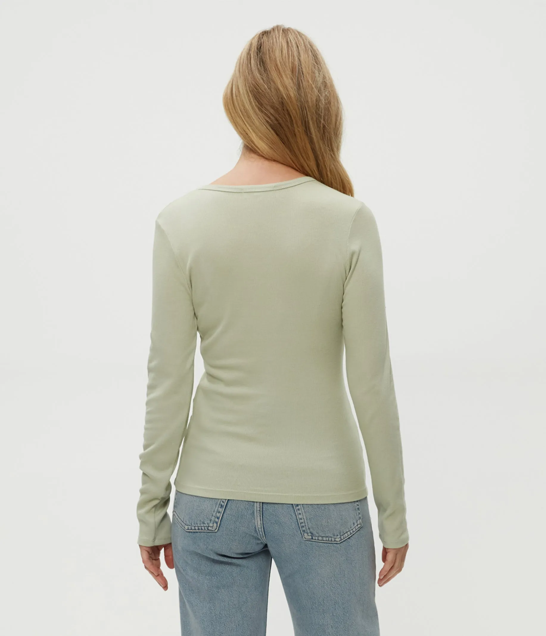 Remi V-Neck Tee
