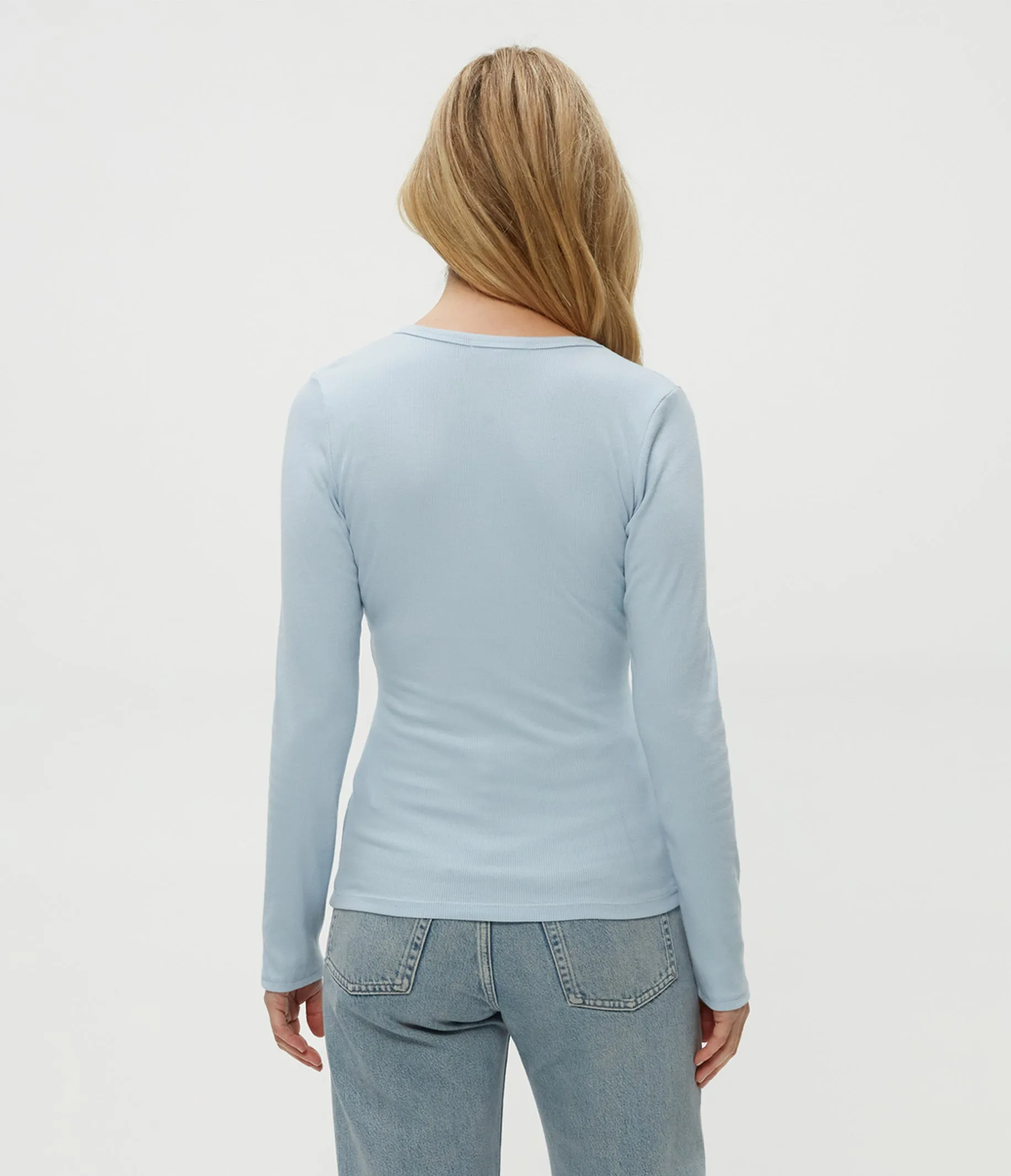 Remi V-Neck Tee