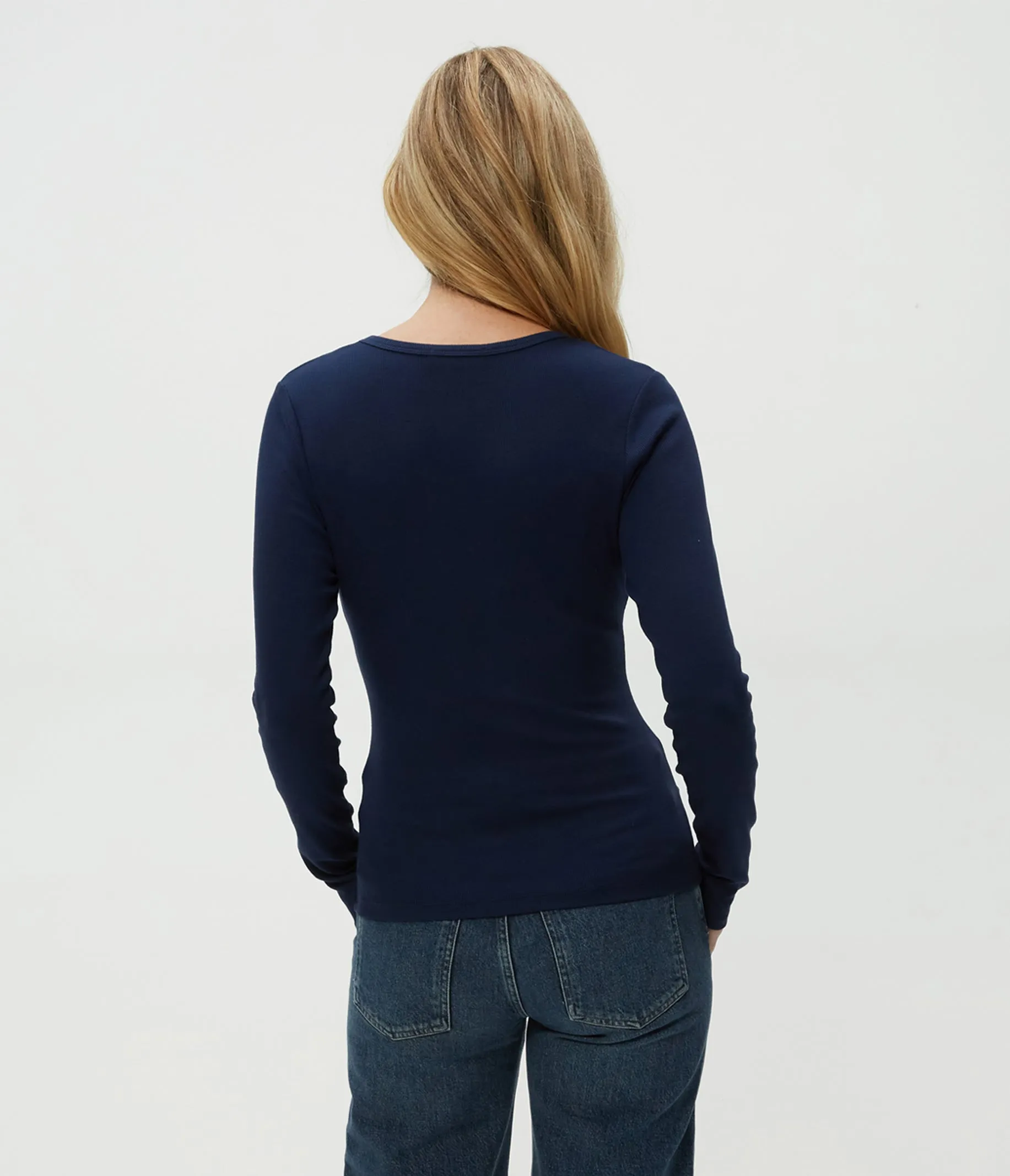 Remi V-Neck Tee