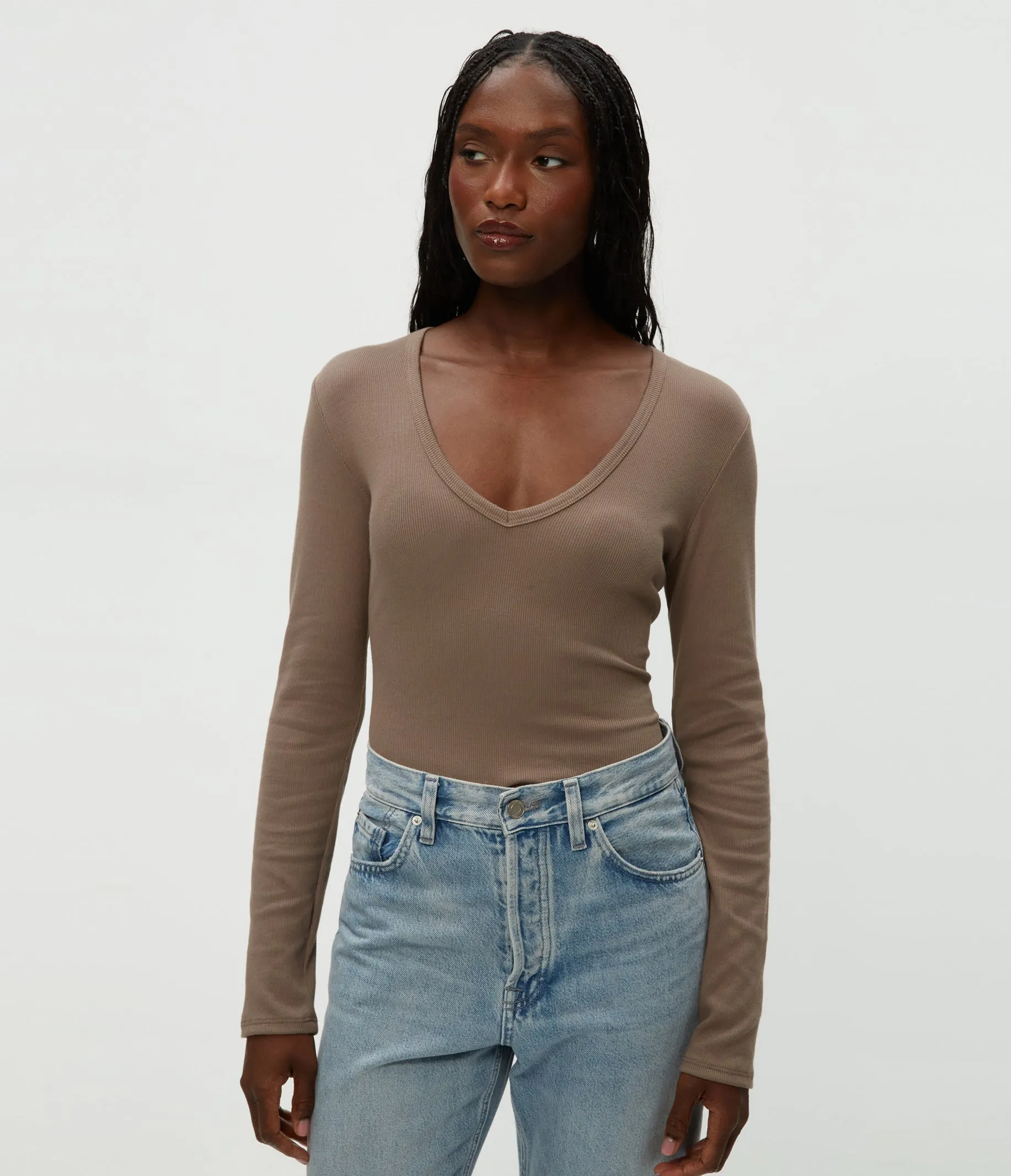 Remi V-Neck Tee
