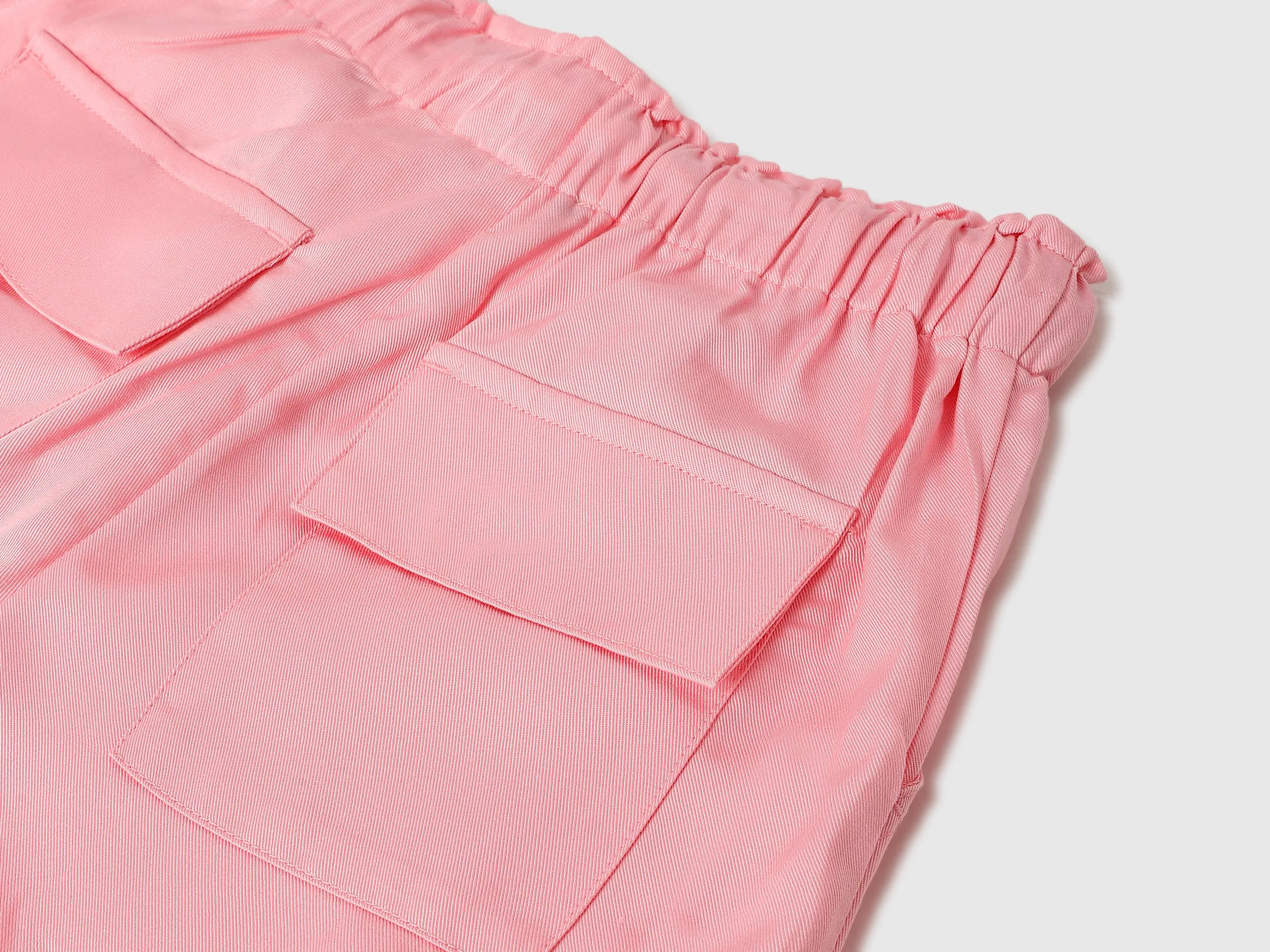 Solid Regular Fit Cargo Pants