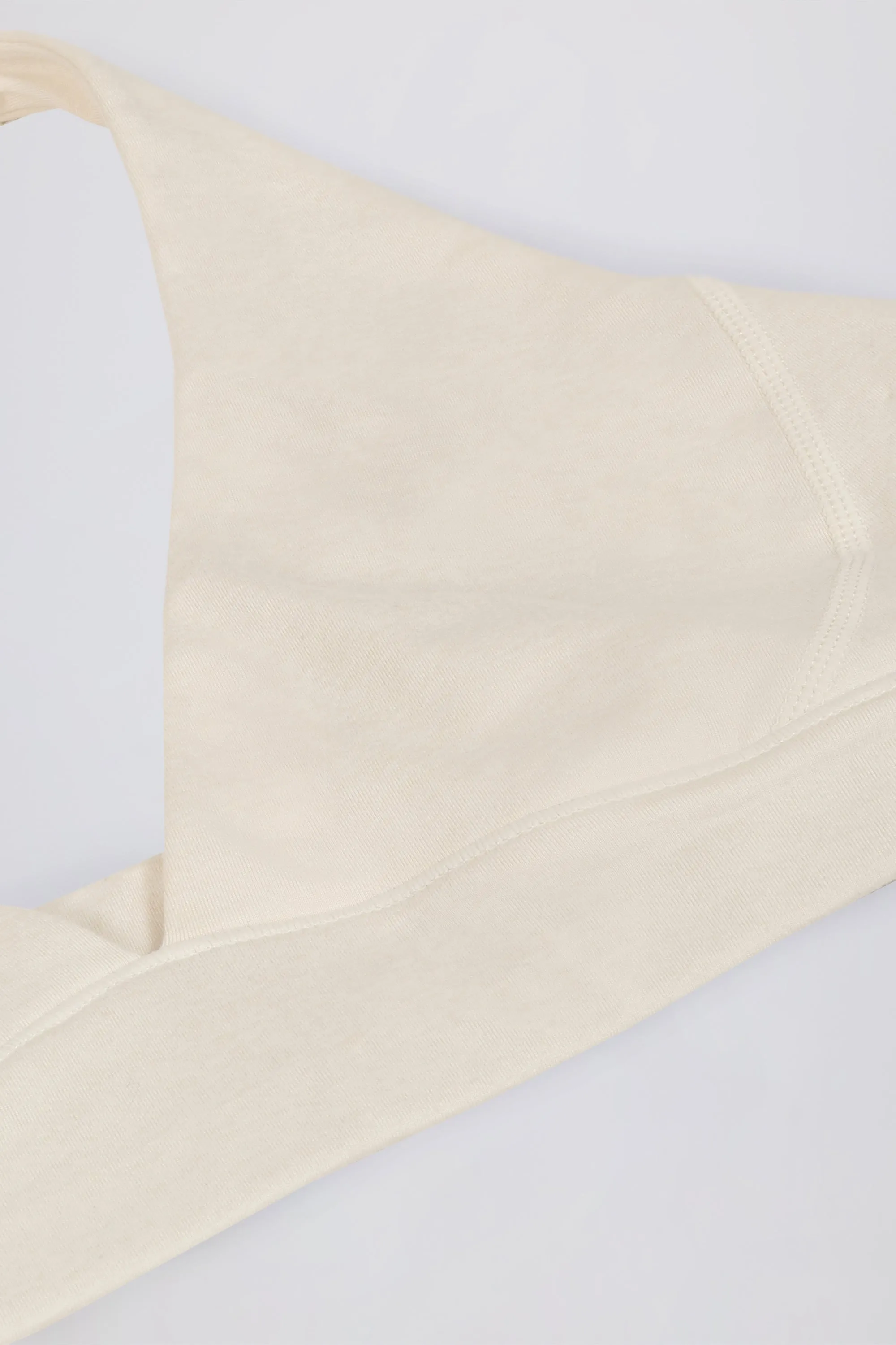 V-Neck Sports Bra in Ivory Marl