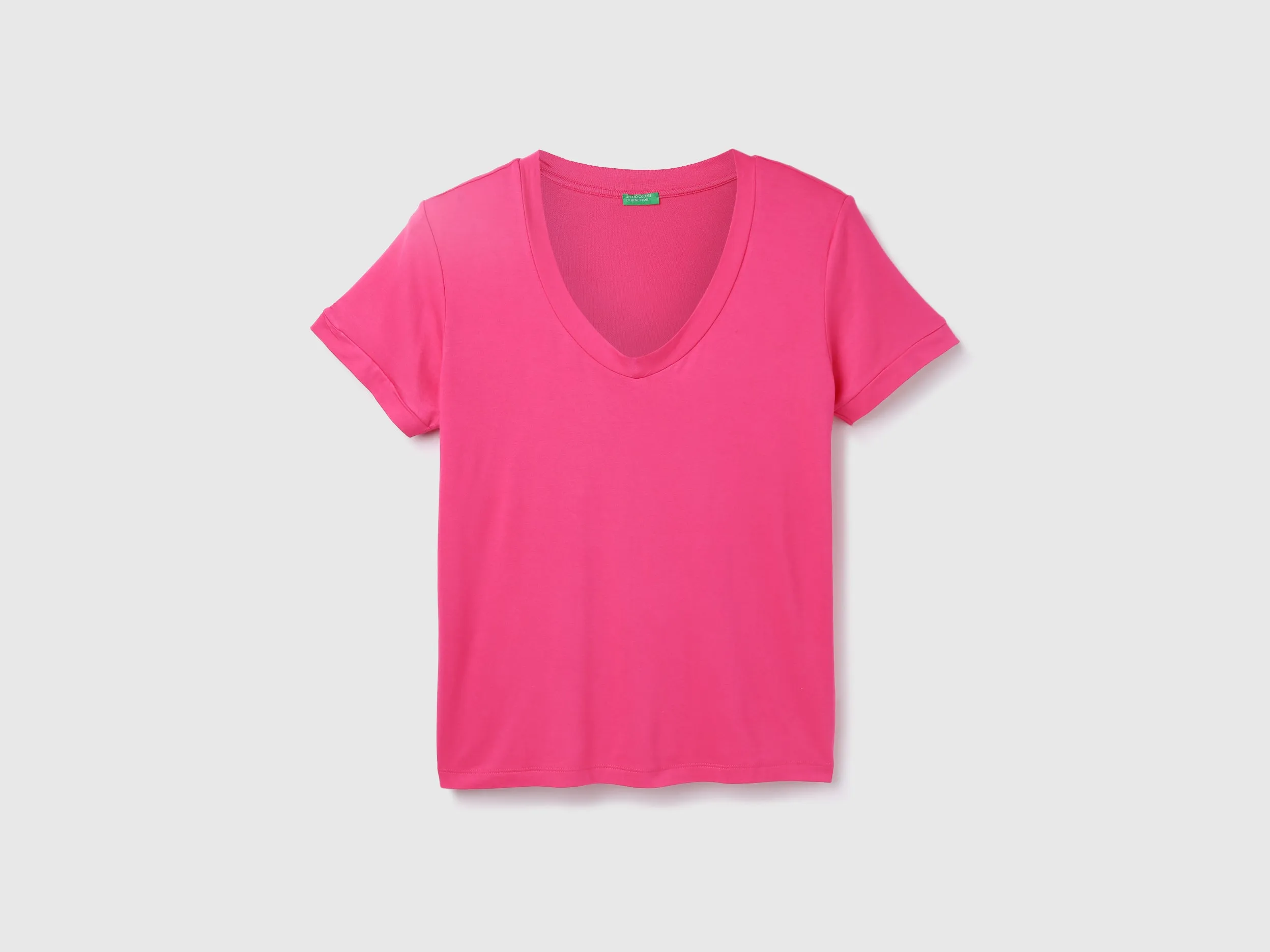 Viscose Blend Solid V-Neck Women T-shirts