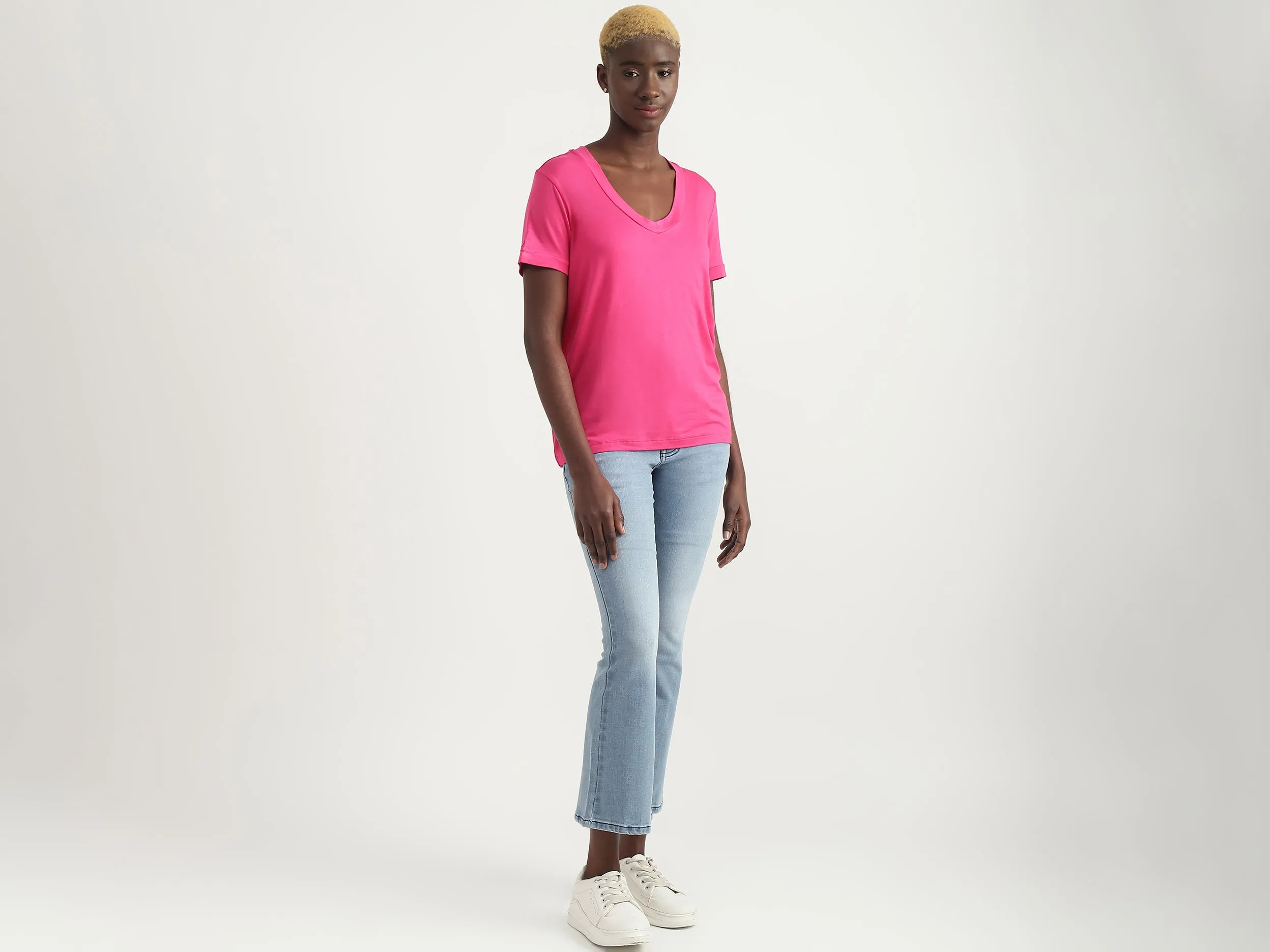Viscose Blend Solid V-Neck Women T-shirts