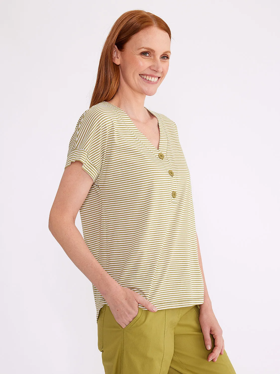 Yarra Trail V Neck Stripe Tee YT24S7417